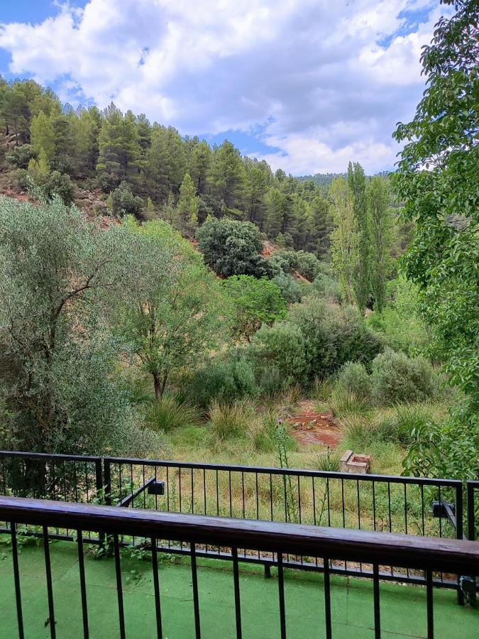 Restaurante Andra Rio Madera
